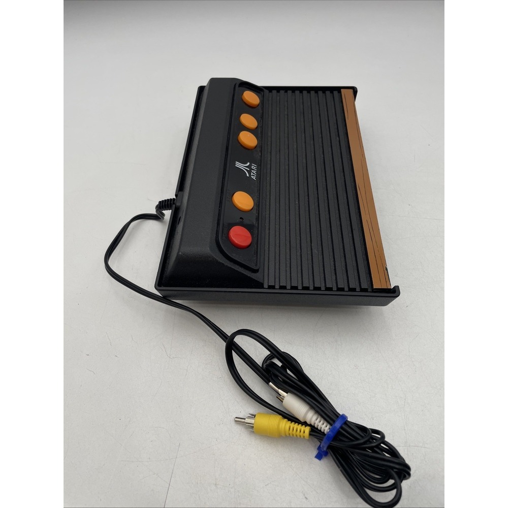 Atari Flashback Classic Game Console +Two Controllers - Picture 5 of 8